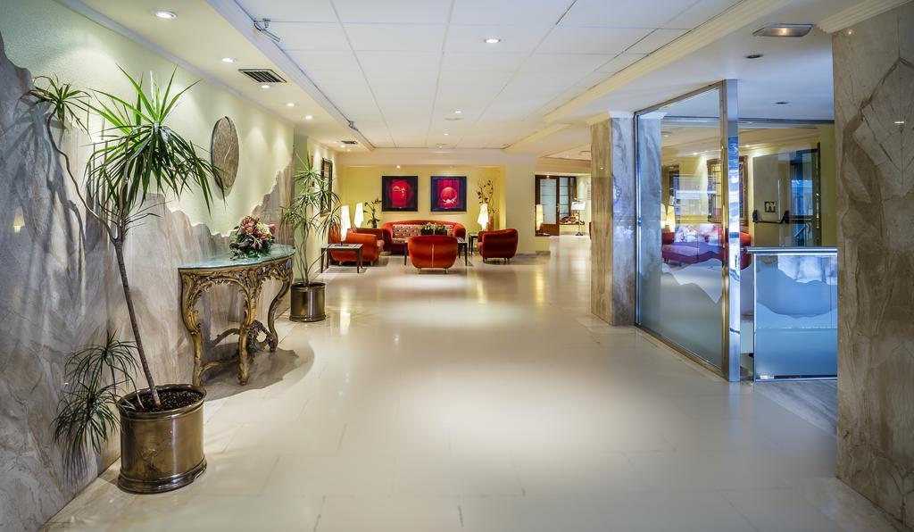 Hotel Avenida Μπένιντορμ Εξωτερικό φωτογραφία